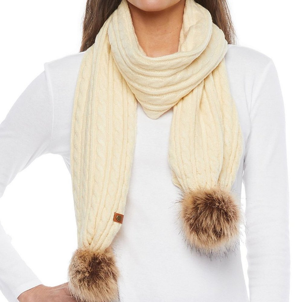 🌷Frye and Co. Women's Cable Wrap Cold Weather Cream Scarf, NWT